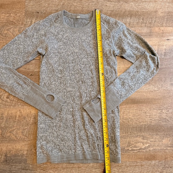 Lululemon Restless Pullover - Picture 3 of 7